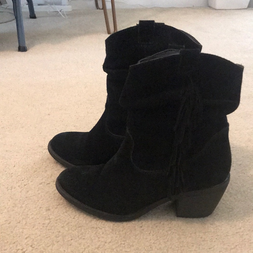 Black Heeled Cowboy Boots